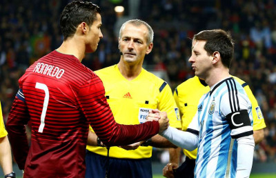 Ronaldo vs Messi, Siapa Pemilik Rasio Penalti Terburuk? thumbnail